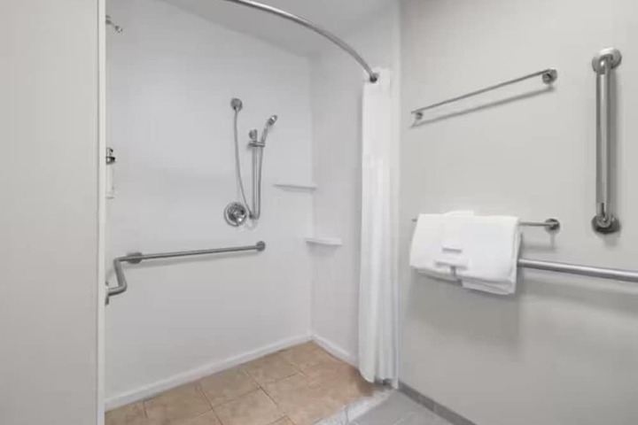 Holiday Inn Express Greenville by IHG