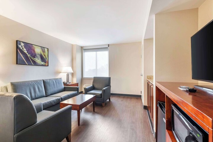 Room 16 of 26