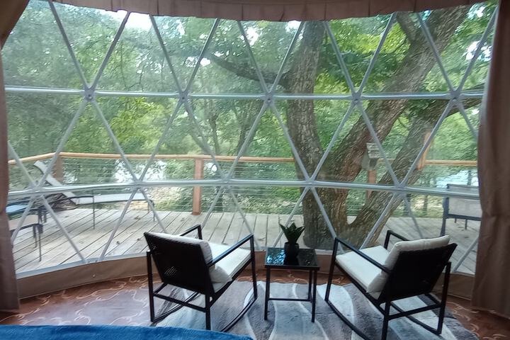 Room 32 of 72