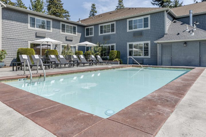 Pool 5 of 42