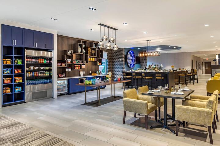 Cambria Hotel Rock Hill - University Center