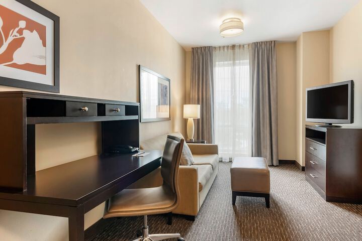 Staybridge Suites St. Petersburg Downtown by IHG