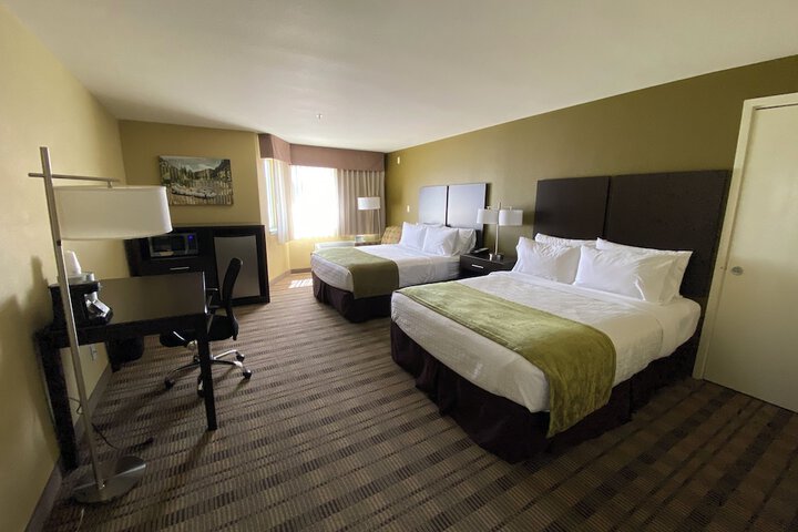 Room 22 of 38