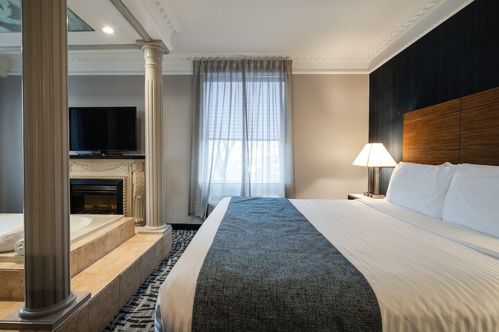 Room 61 of 78