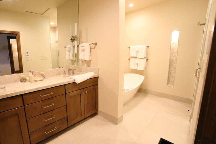 Room 159 of 500