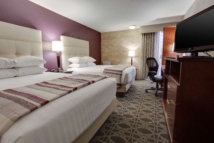 Room 22 of 63