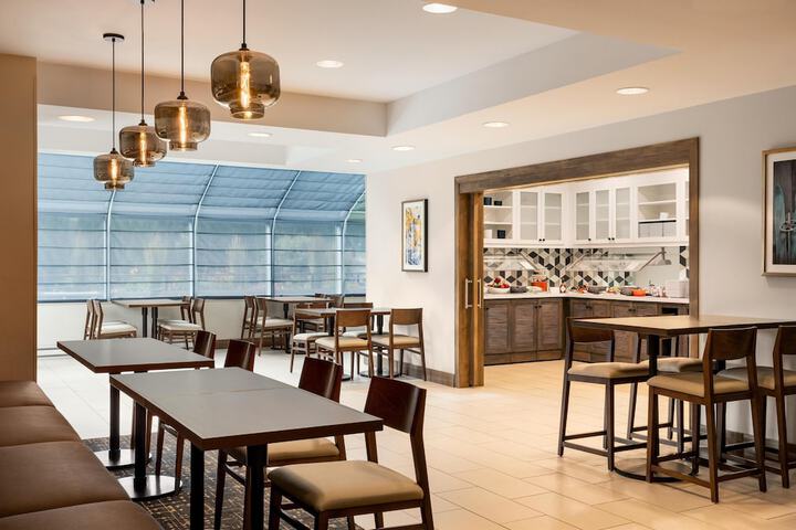 Hyatt Place Keystone / Dillon