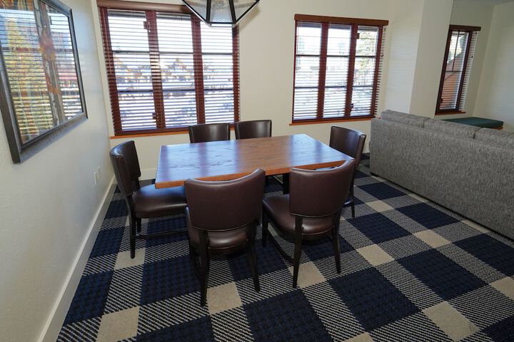 Heavenly Village Condos - Grand Residence