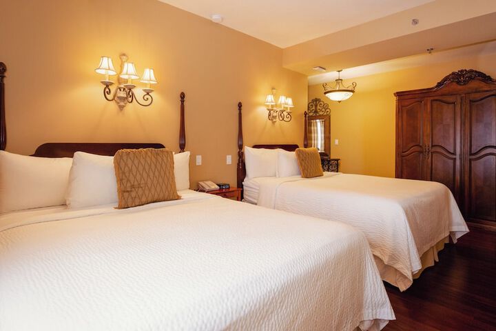 Grant Hall Hotel
