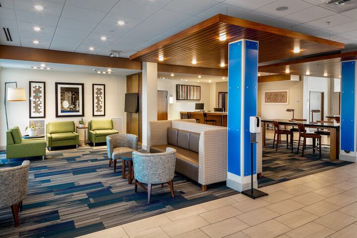 Hotel Interior 12 of 45