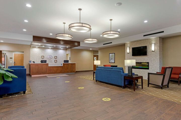 Hotel Interior 11 of 55