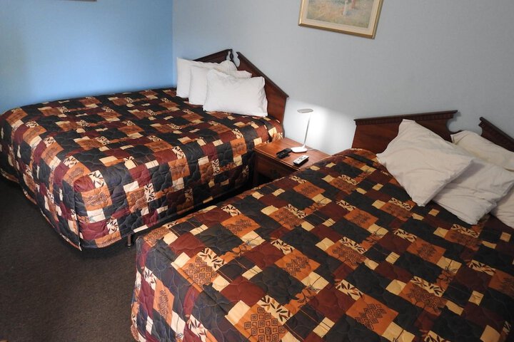 Room 13 of 34
