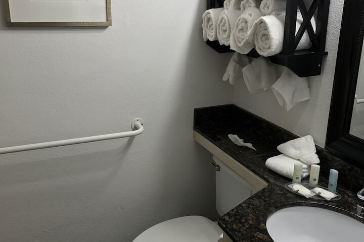 Quality Inn Cromwell - Middletown