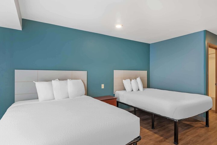 Room 16 of 25