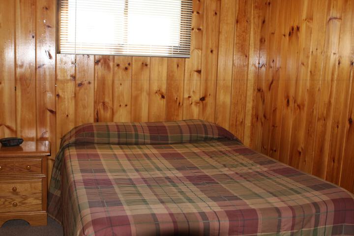 Room 32 of 54