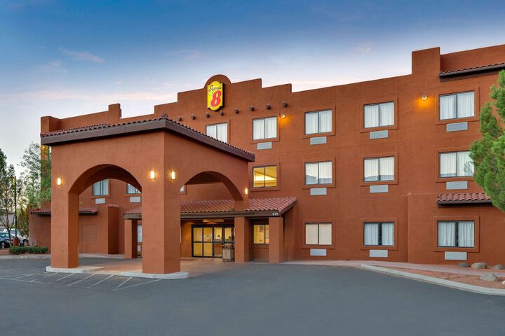 Hotel 2 of 31