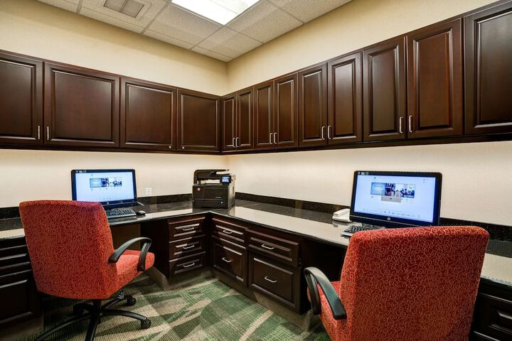 Business Center 60 of 61