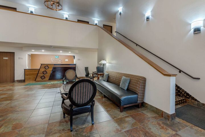 Hotel Interior 11 of 65