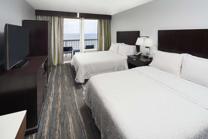 Room 21 of 52