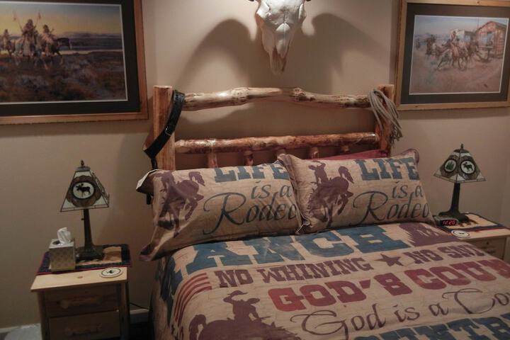 Room 9 of 29