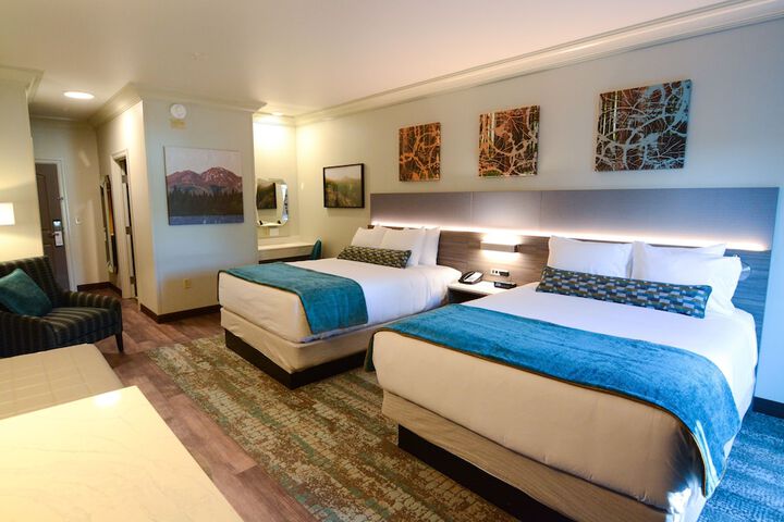 Room 11 of 28
