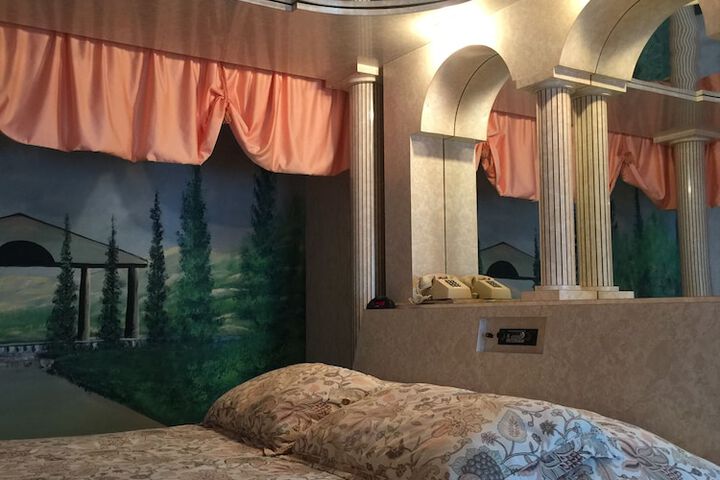 Room 131 of 334