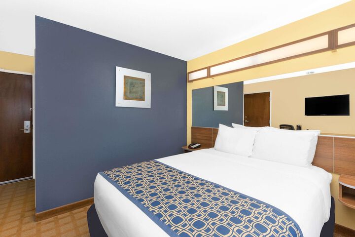 Room 20 of 50
