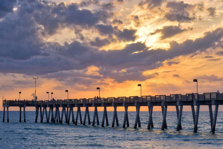 Casey Key Resorts - Beachfront