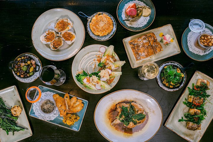 Dining 85 of 135