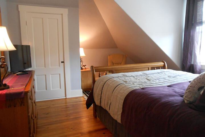 Room 12 of 41