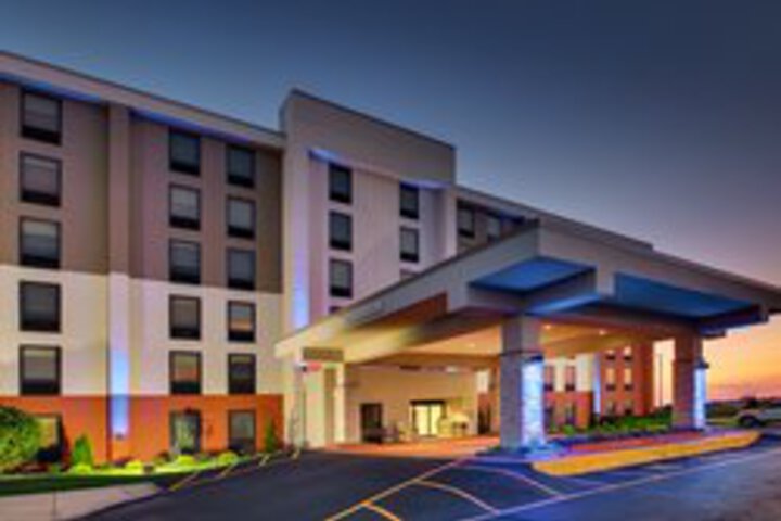 Hotel 10 of 164