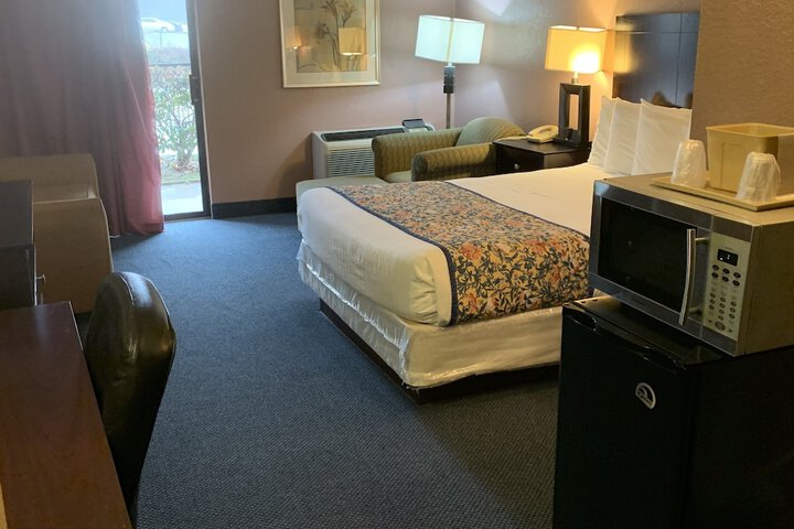 Room 15 of 43