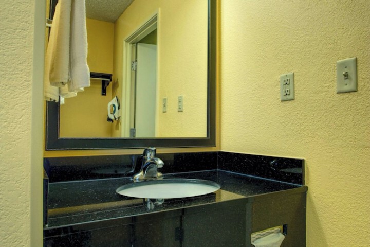Room 29 of 36