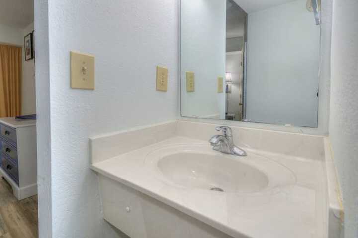 Room 55 of 141