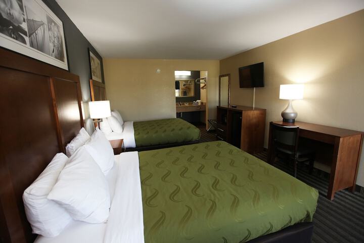 Room 34 of 50