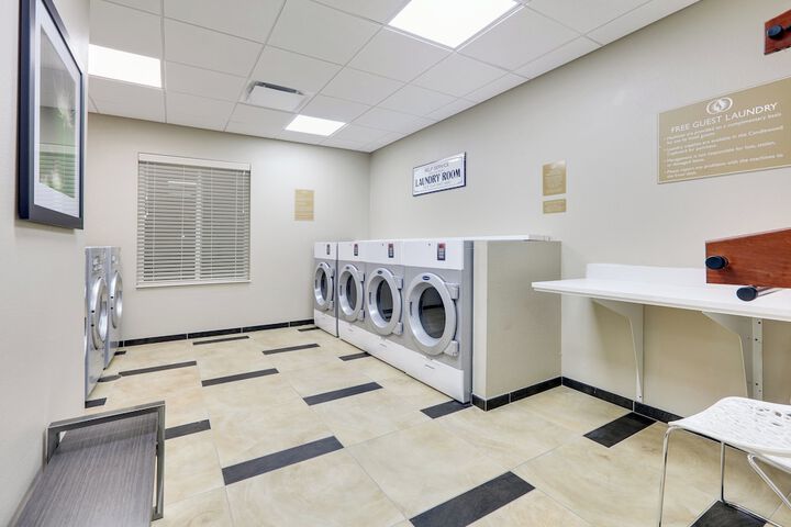 Candlewood Suites Dallas NW - Farmers Branch by IHG