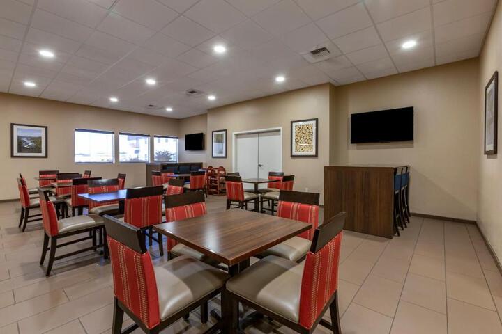 Comfort Inn & Suites Coeur DAlene