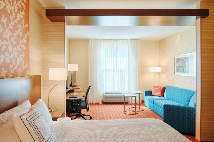 Room 34 of 47