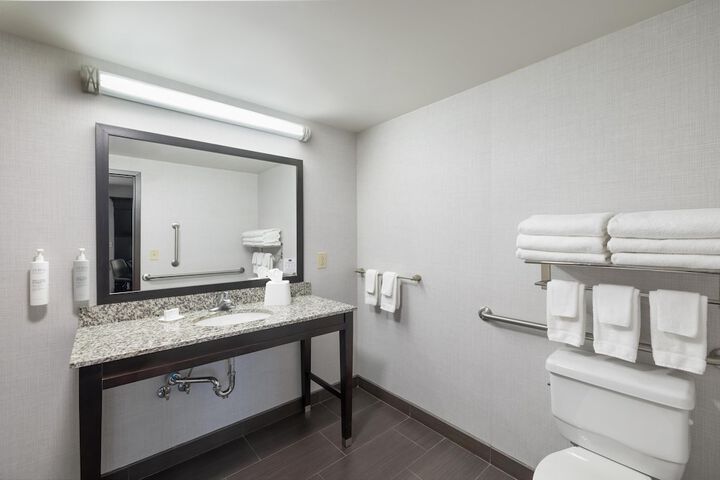 Hampton Inn Lewiston-Auburn