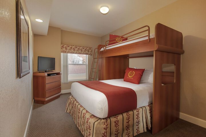 Room 42 of 99