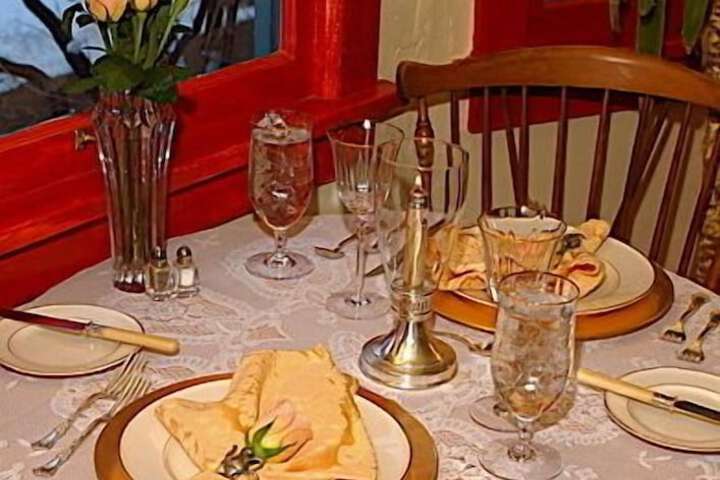 Dining 86 of 144