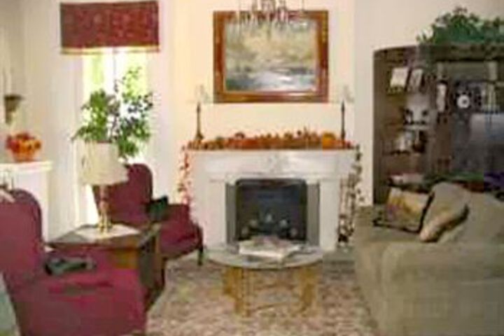 Pinehill Inn