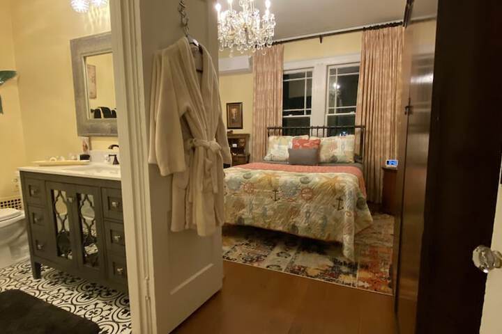 Room 7 of 53