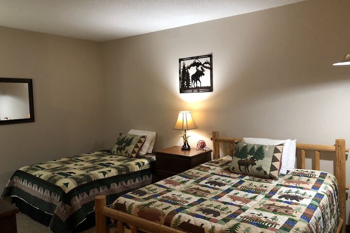 Room 39 of 64