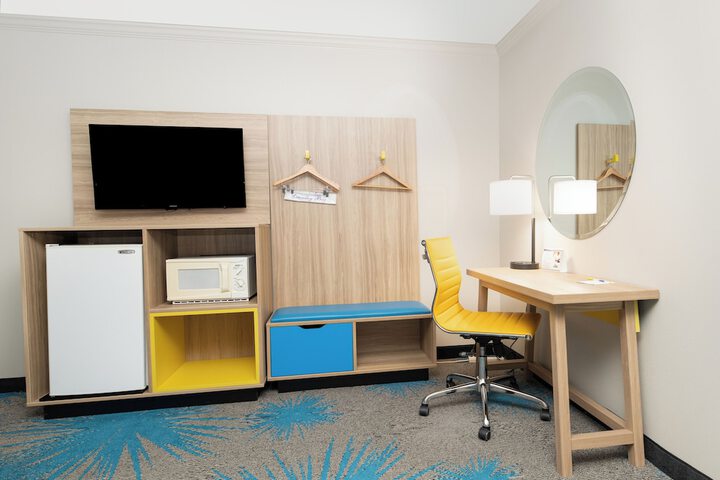 Room 21 of 52