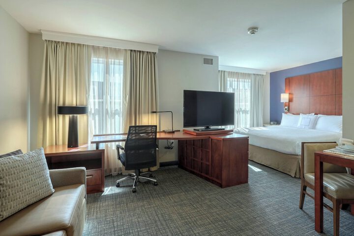 Residence Inn Woodbridge Edison / Raritan Center