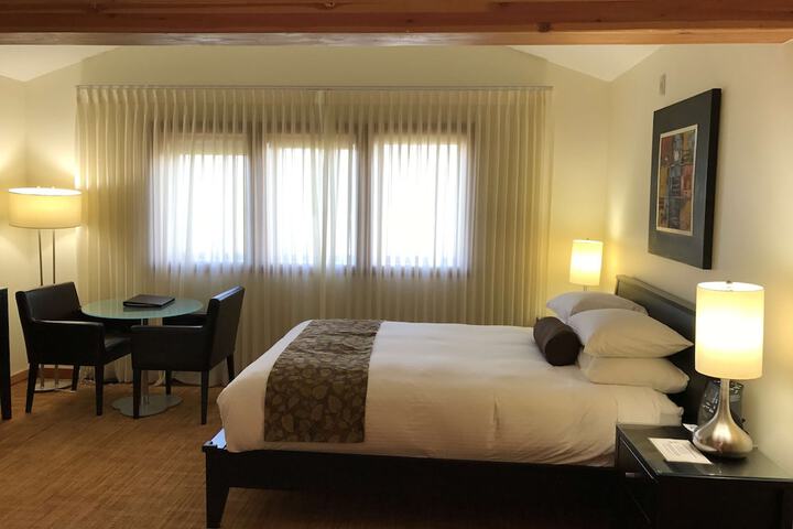 Room 62 of 131