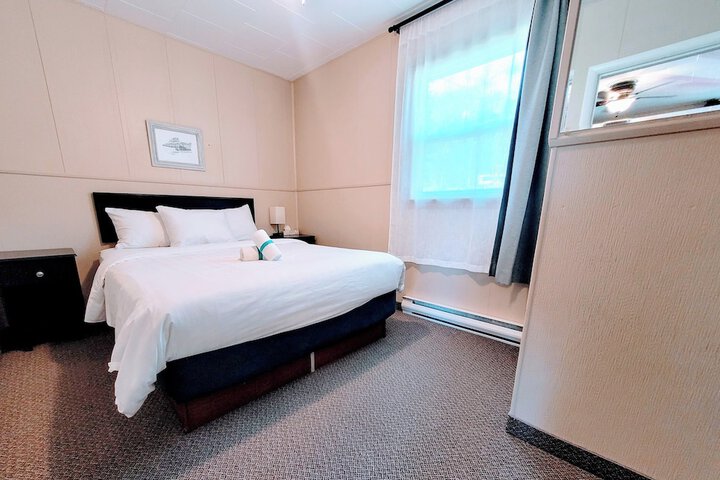 Room 48 of 83