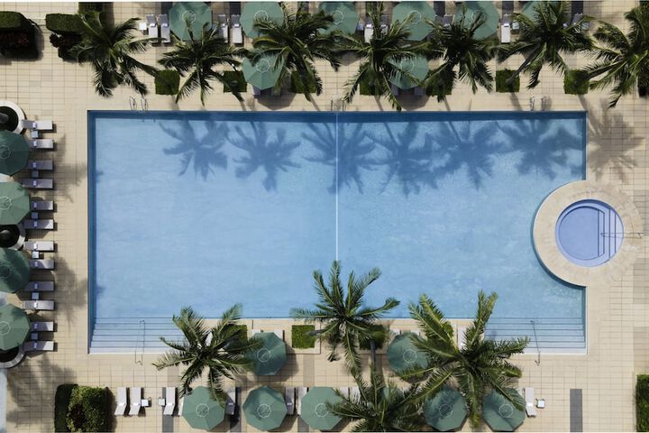 Four Seasons Hotel Miami