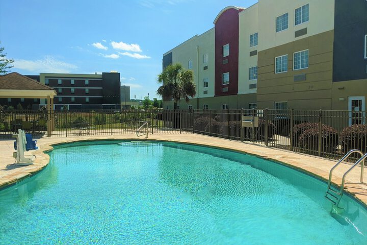 Pool 7 of 44